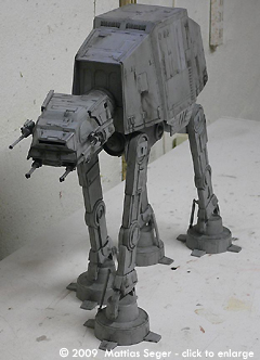 Starship Modeler - Modified Revell AT-AT